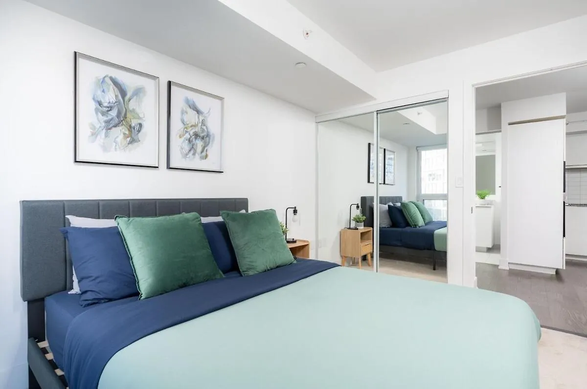 Downtown Condo With 2 Beds - Sleeps 3 By Yorkville Toronto Holiday home