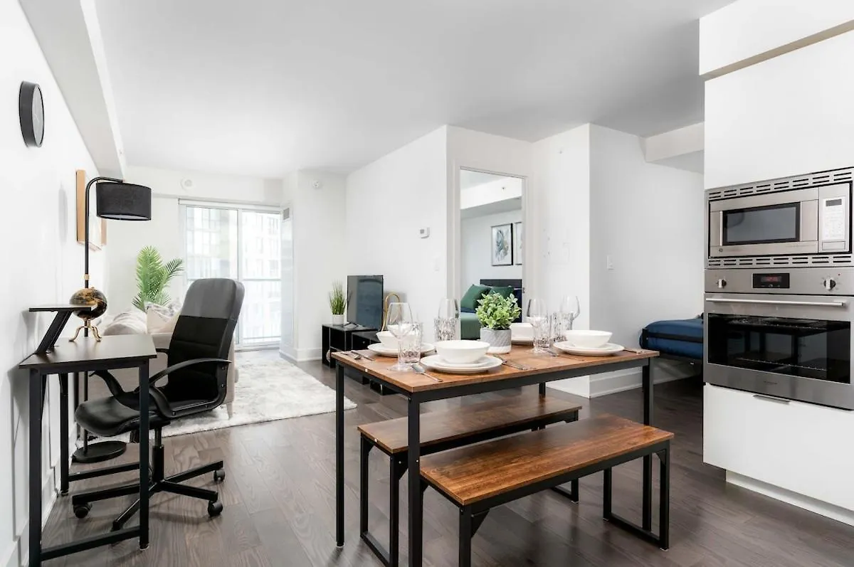 Downtown Condo With 2 Beds - Sleeps 3 By Yorkville Toronto