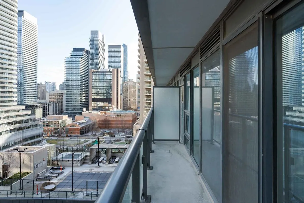 Holiday home Downtown Condo With 2 Beds - Sleeps 3 By Yorkville Toronto