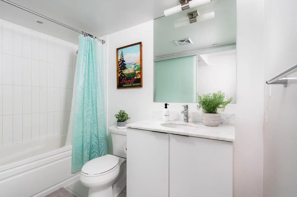 Holiday home Downtown Condo With 2 Beds - Sleeps 3 By Yorkville Toronto