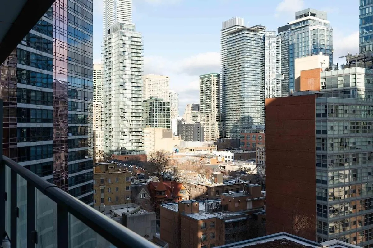 Downtown Condo With 2 Beds - Sleeps 3 By Yorkville Toronto Holiday home